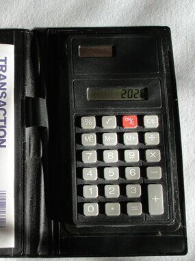 Checkbook Wallet • Built‑In Calculator • Multi‑Pocket Organizer